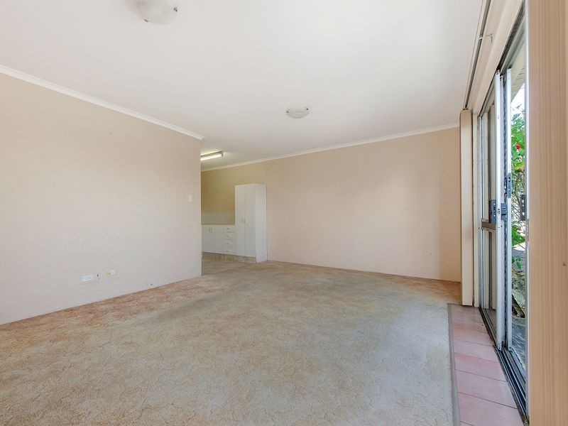 4/39 Coolangatta Road, Coolangatta QLD 4225