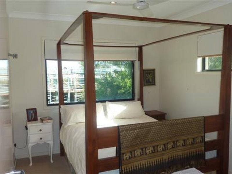 1/5 Sandown Avenue, Bundall QLD 4217