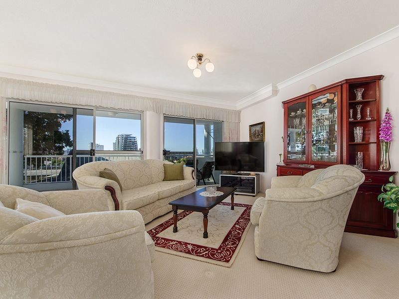 4/15 Ewart St, Burleigh Heads QLD 4220
