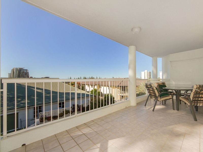 4/15 Ewart St, Burleigh Heads QLD 4220