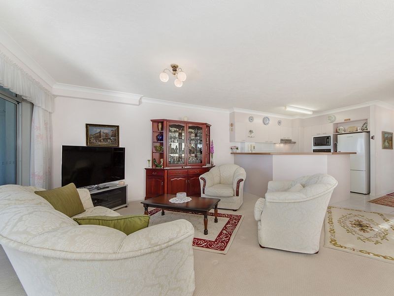 4/15 Ewart St, Burleigh Heads QLD 4220