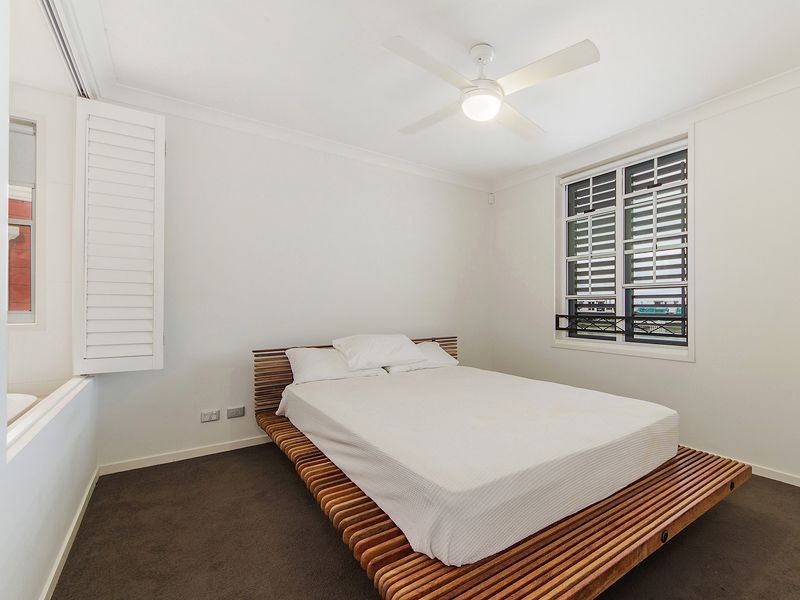 3216/3030 The Boulevard, Carrara QLD 4211