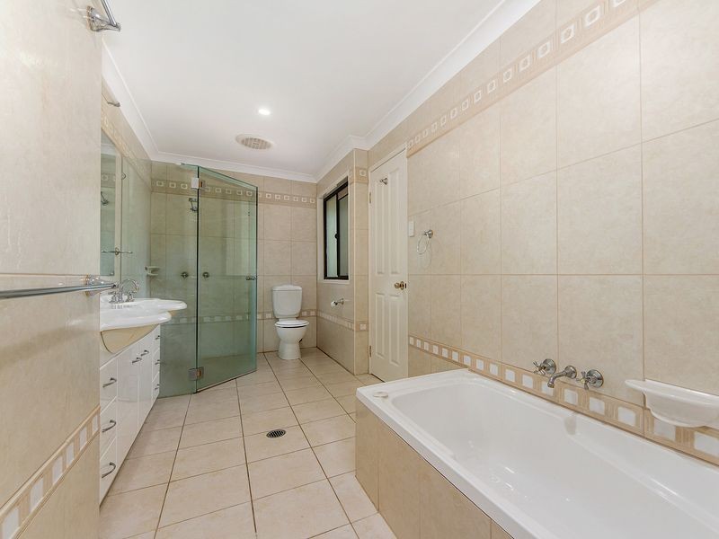 64 Sullivan Rd, Tallebudgera QLD 4228