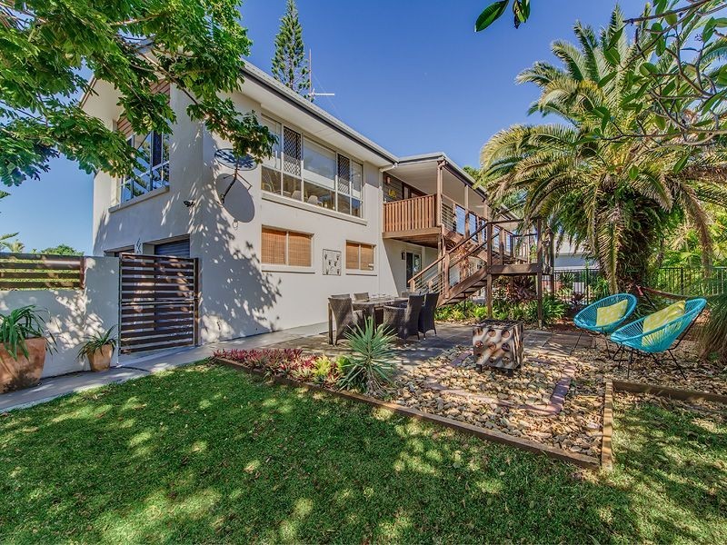 50 Lemana Lane, Miami QLD 4220