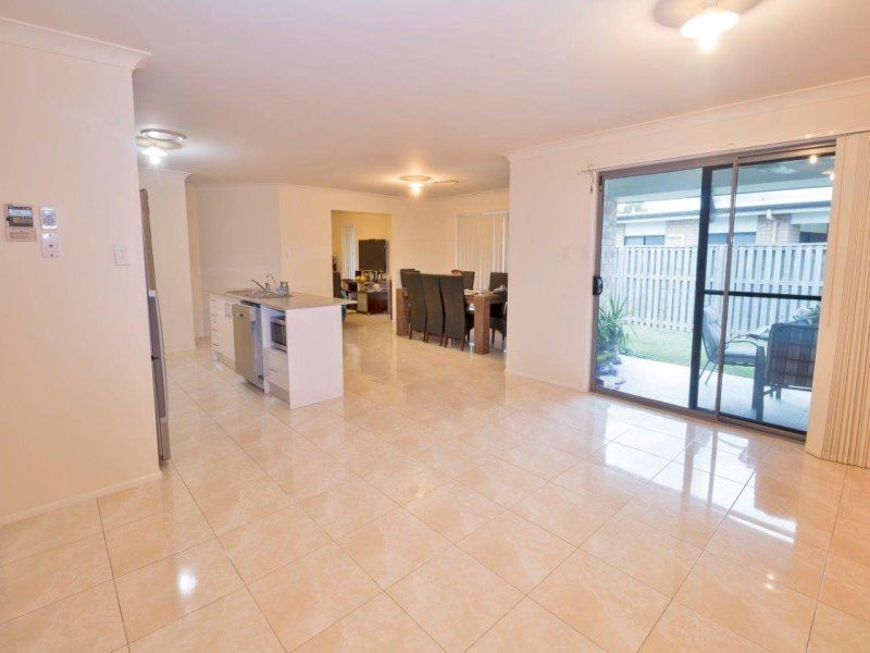 8 Kingair Road, Upper Coomera QLD 4209