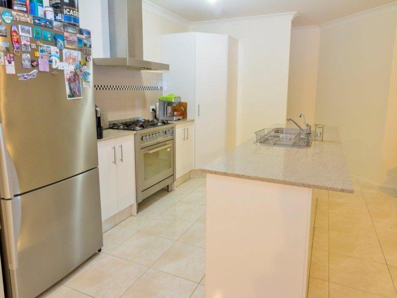 8 Kingair Road, Upper Coomera QLD 4209