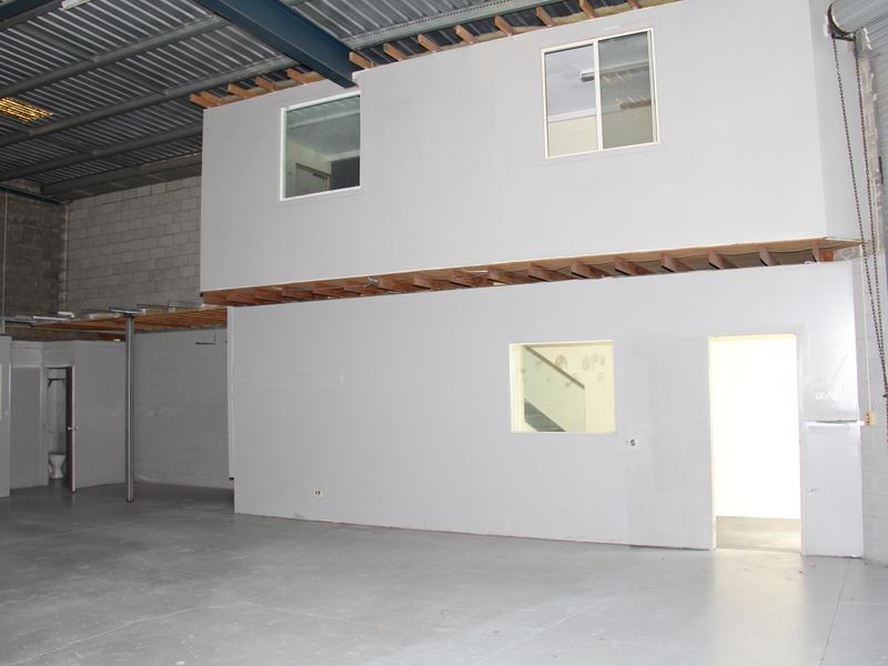 3/3 Hutchinson St, Burleigh Heads QLD 4220