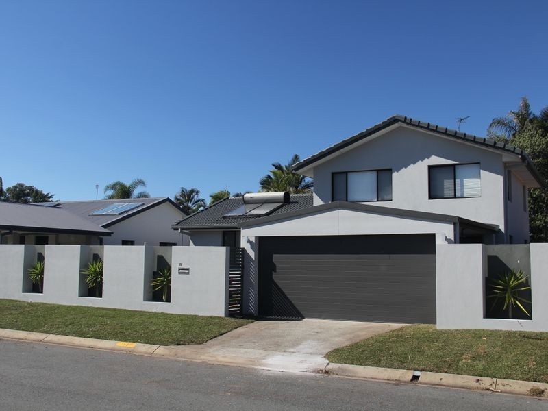 11 Pitta Place, Burleigh Waters QLD 4220