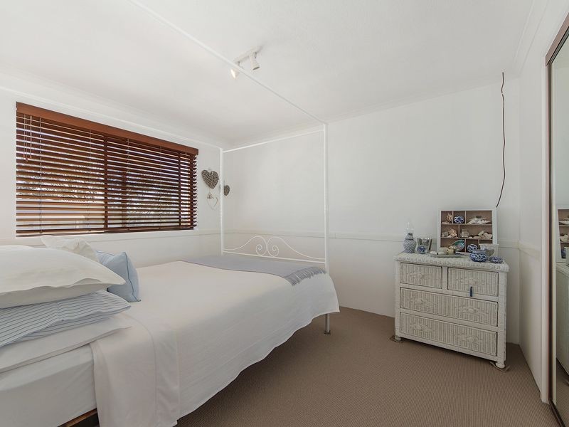 8/26 Stephens Street, Burleigh Heads QLD 4220