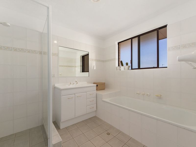 8/26 Stephens Street, Burleigh Heads QLD 4220