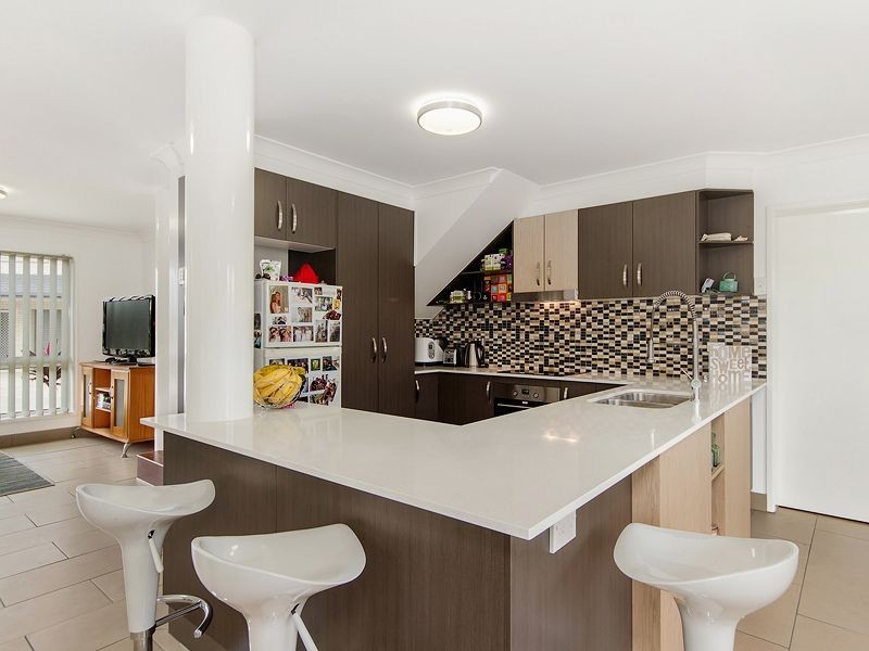 1/270 Christine Avenue, Varsity Lakes QLD 4227