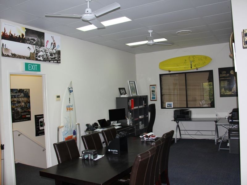 4/1 Crown Court, Varsity Lakes QLD 4227