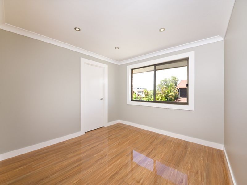 1/5 Sunbird St, Burleigh Waters QLD 4220