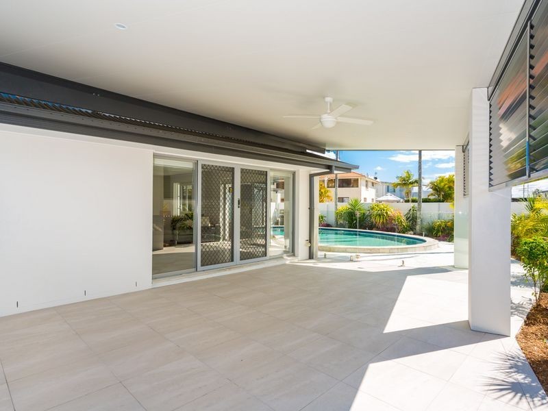 30 Lemana Lane, Burleigh Heads QLD 4220