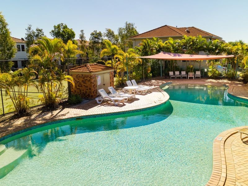 82/21 Regensberg Close, Varsity Lakes QLD 4227