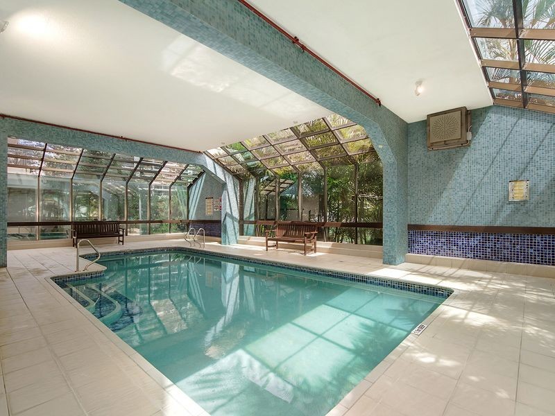 205/28 Northcliffe Terrace, Surfers Paradise QLD 4217