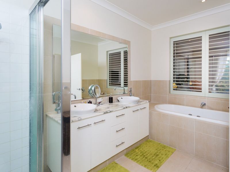 197/5 Easthill Drive, Robina QLD 4226