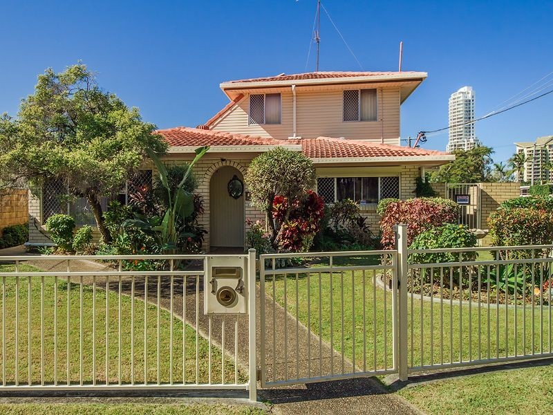 14 Verona Avenue, Surfers Paradise QLD 4217