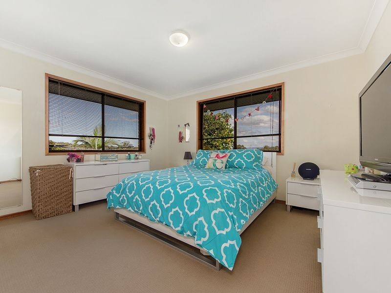 22 Flinders Avenue, Molendinar QLD 4214