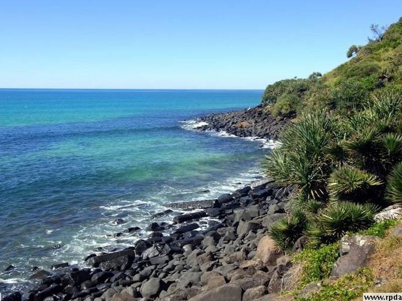 4/22 Bullimah Av, Burleigh Heads QLD 4220