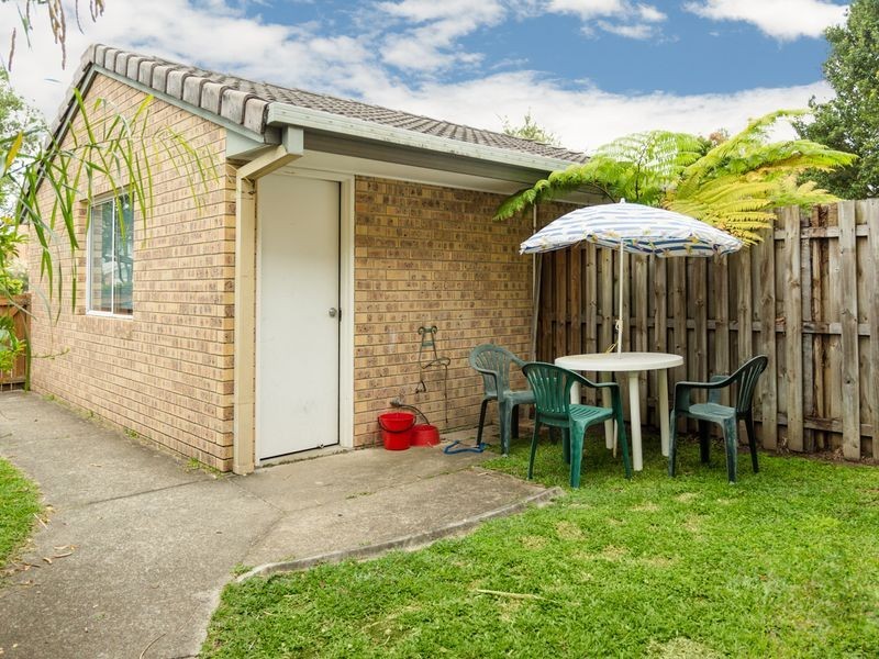 2/1 Pontoon Place, Varsity Lakes QLD 4227