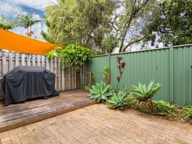 2/1 Pontoon Place, Varsity Lakes QLD 4227