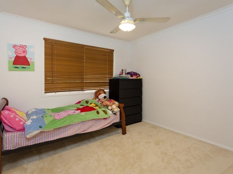 2/1 Pontoon Place, Varsity Lakes QLD 4227