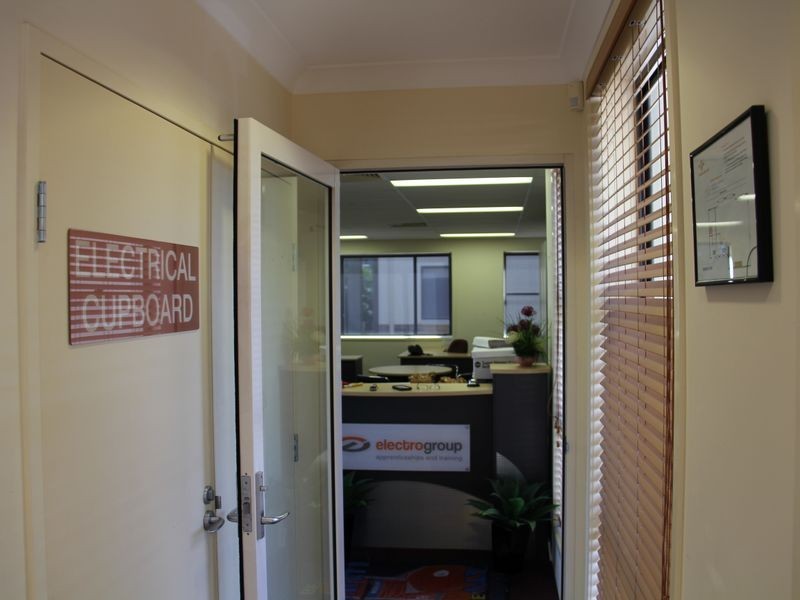 1/5 Executive Drive, Burleigh Waters QLD 4220