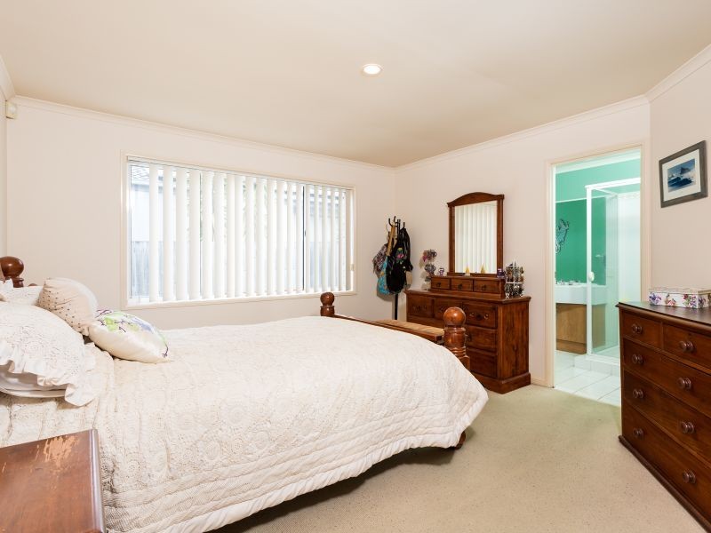 1 Wonga St, Burleigh Heads QLD 4220