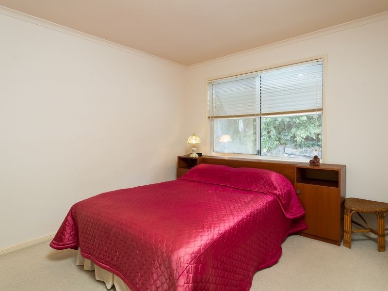 1 Wonga St, Burleigh Heads QLD 4220