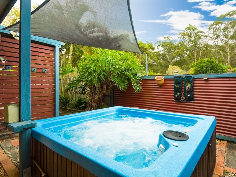 1 Wonga St, Burleigh Heads QLD 4220