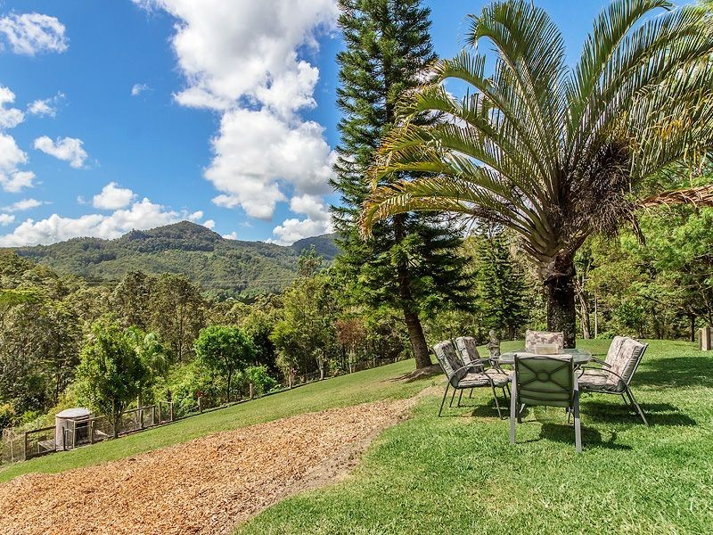 136 Araluen Road, Tallebudgera Valley QLD 4228