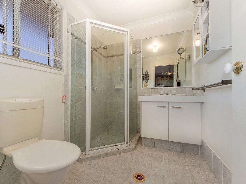 2/5 St Lucia Court, Varsity Lakes QLD 4227