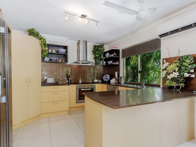 14 Glastonbury Drive, Mudgeeraba QLD 4213