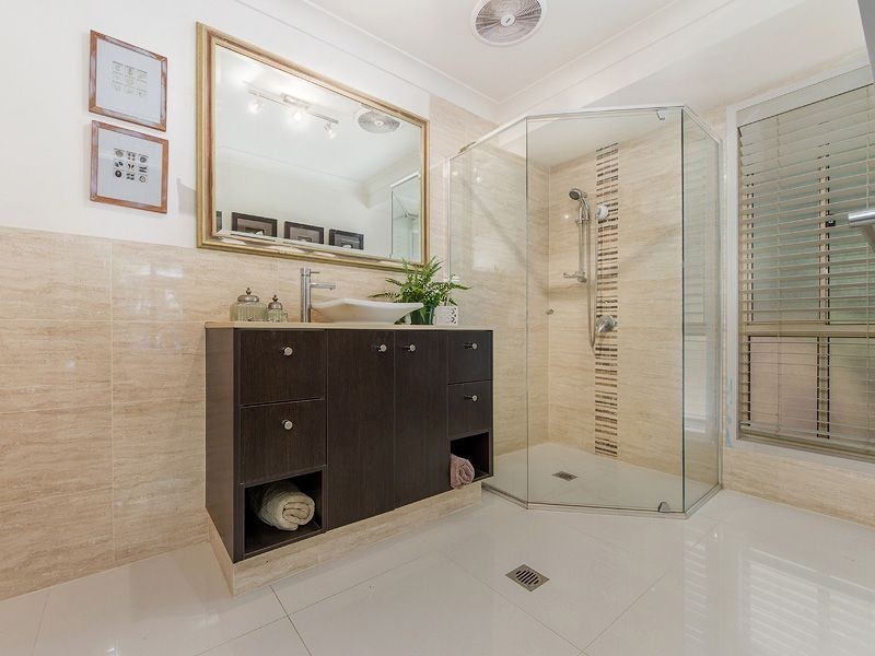 14 Glastonbury Drive, Mudgeeraba QLD 4213