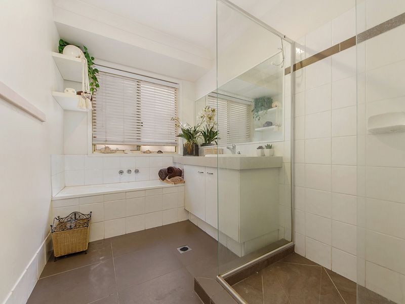 14 Glastonbury Drive, Mudgeeraba QLD 4213