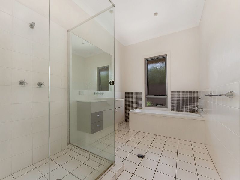 11/19 Carina Peak Drive, Varsity Lakes QLD 4227