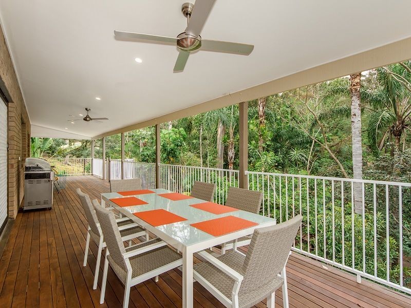 102 Sullivan Road, Tallebudgera QLD 4228