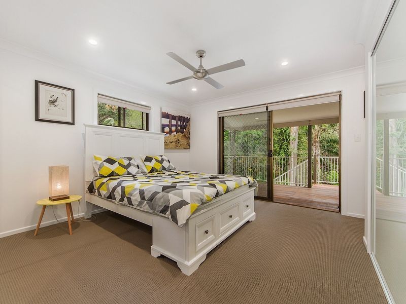 102 Sullivan Road, Tallebudgera QLD 4228