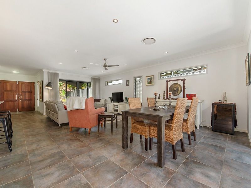 28 Kuranga Avenue, Southport QLD 4215