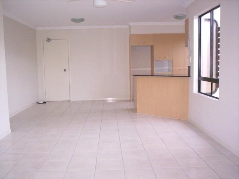 4/1996 Gold Coast Highway, Miami QLD 4220