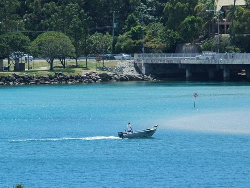 1/30 Darnel Street, Elanora QLD 4221