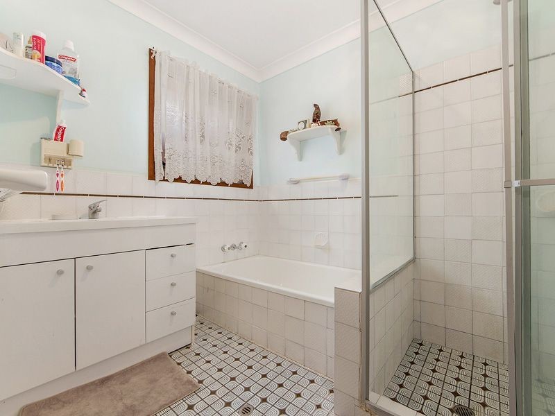 20 Paradise Av, Miami QLD 4220