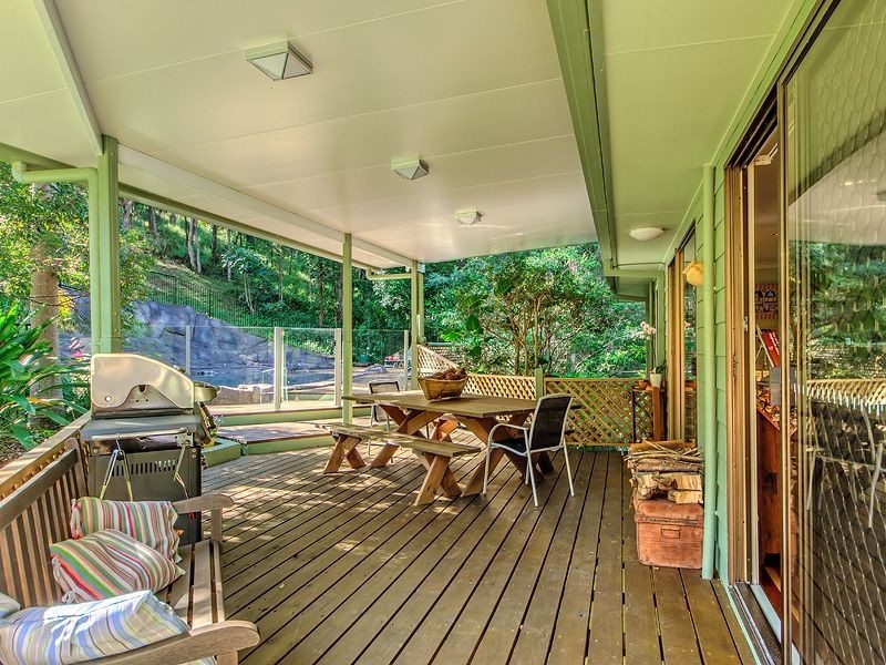 19 Monday Dr, Tallebudgera Valley QLD 4228