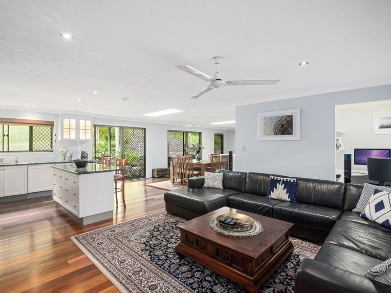19 Monday Dr, Tallebudgera Valley QLD 4228
