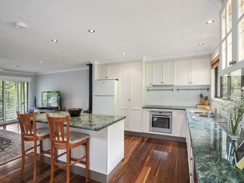 19 Monday Dr, Tallebudgera Valley QLD 4228