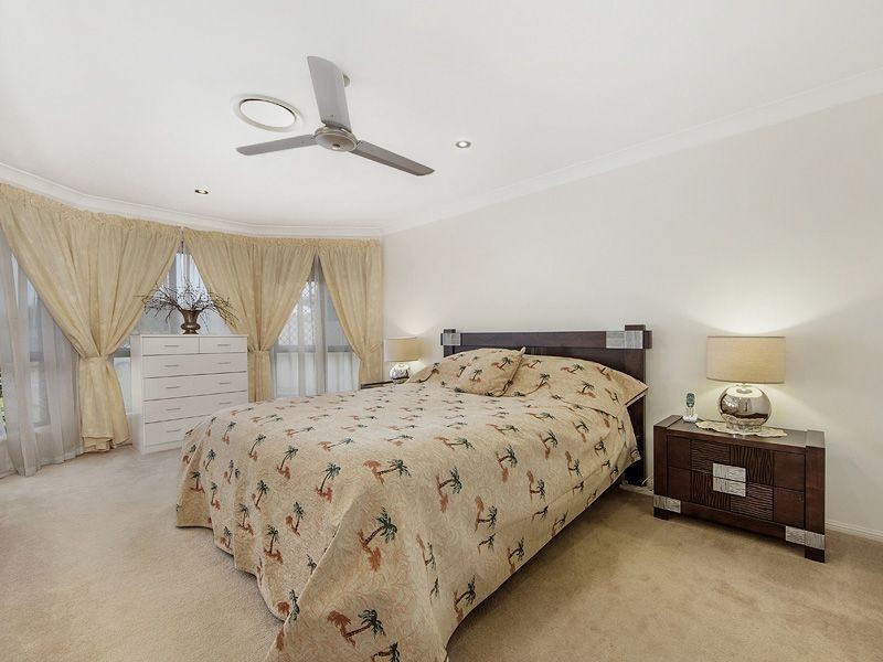 40 Balmain St, Varsity Lakes QLD 4227