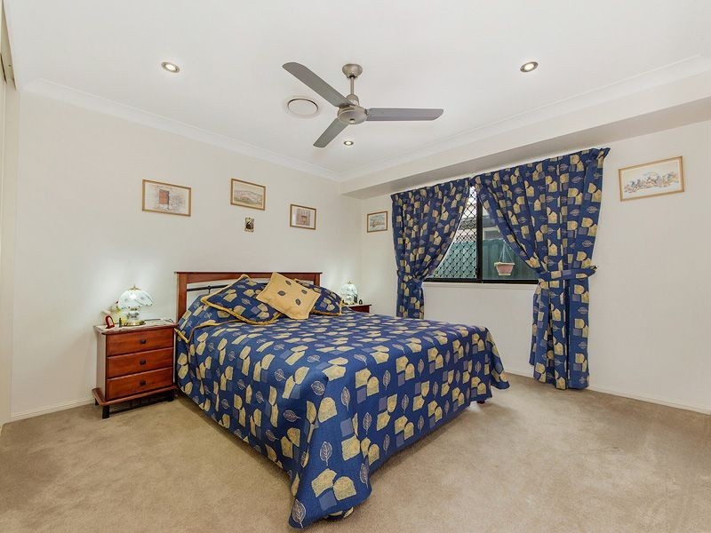 40 Balmain St, Varsity Lakes QLD 4227