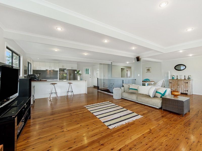 58 Kallay St, Miami QLD 4220