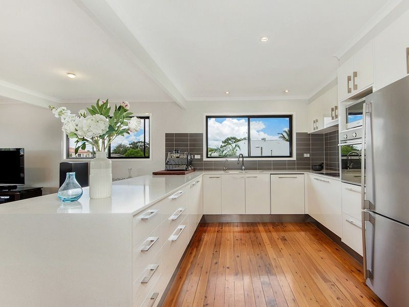 58 Kallay St, Miami QLD 4220